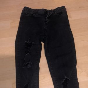 Black-grey ripped skinny jeans